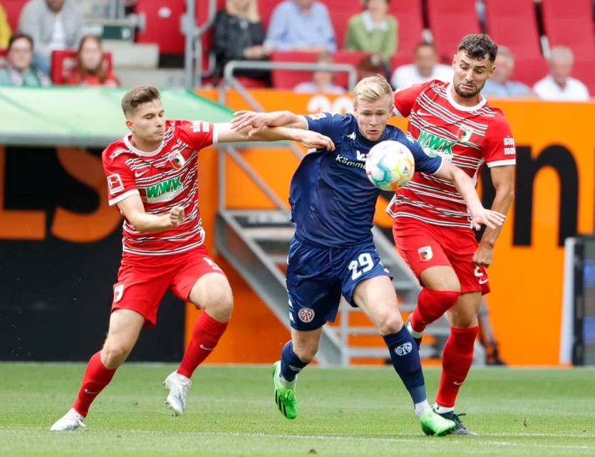 斯图加特队员状态回升，球队前景看好