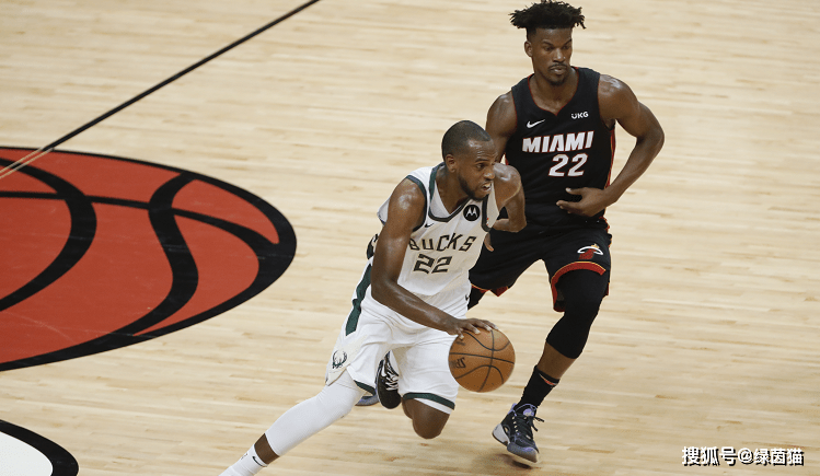 关键一战！尼克斯战胜雄鹿，晋级壮志凌云(尼克斯vs雄鹿直播)